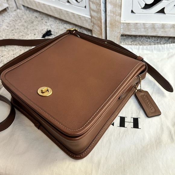 COACH DARK SADDLE 1941 TURNLOCK FLAP / COMPACT POUCH BAG - Picture 8 of 16